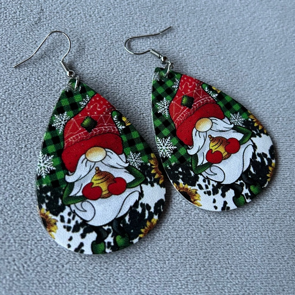 Christmas Gnome Earrings ~ Faux Leather Drop ~ Brand New!